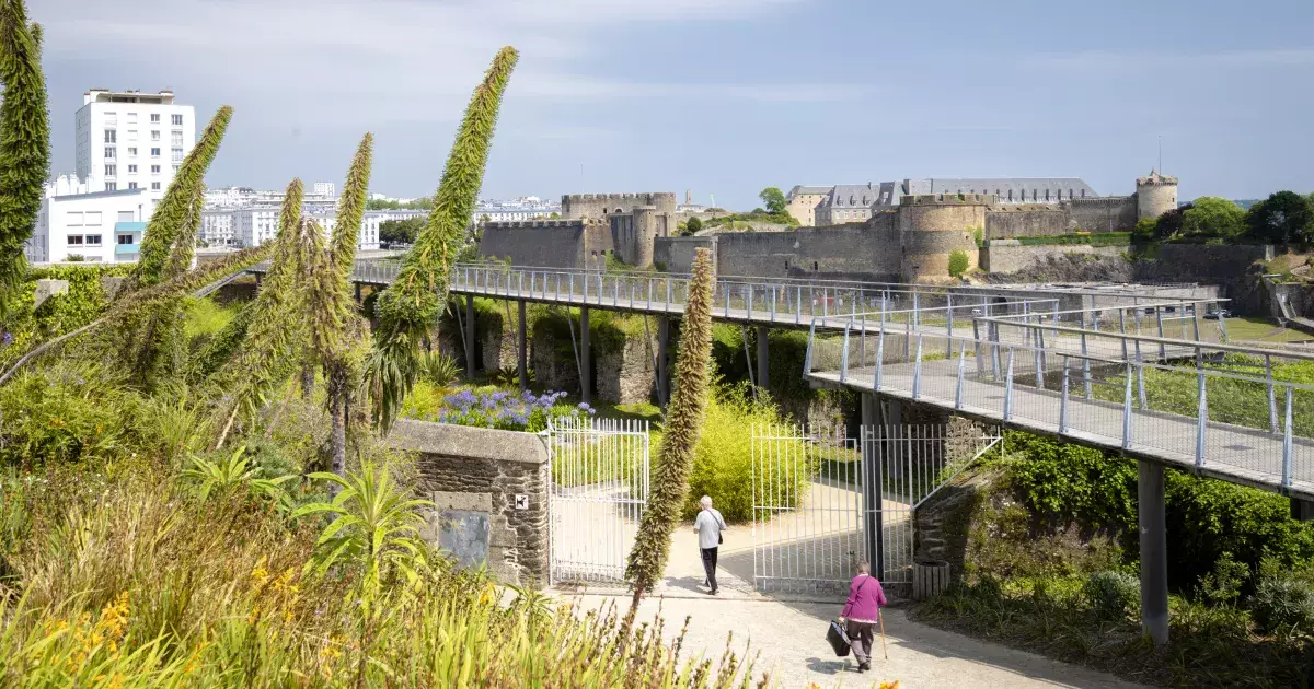 Jardin des explorateurs à 10 min à pied de l'hôtel