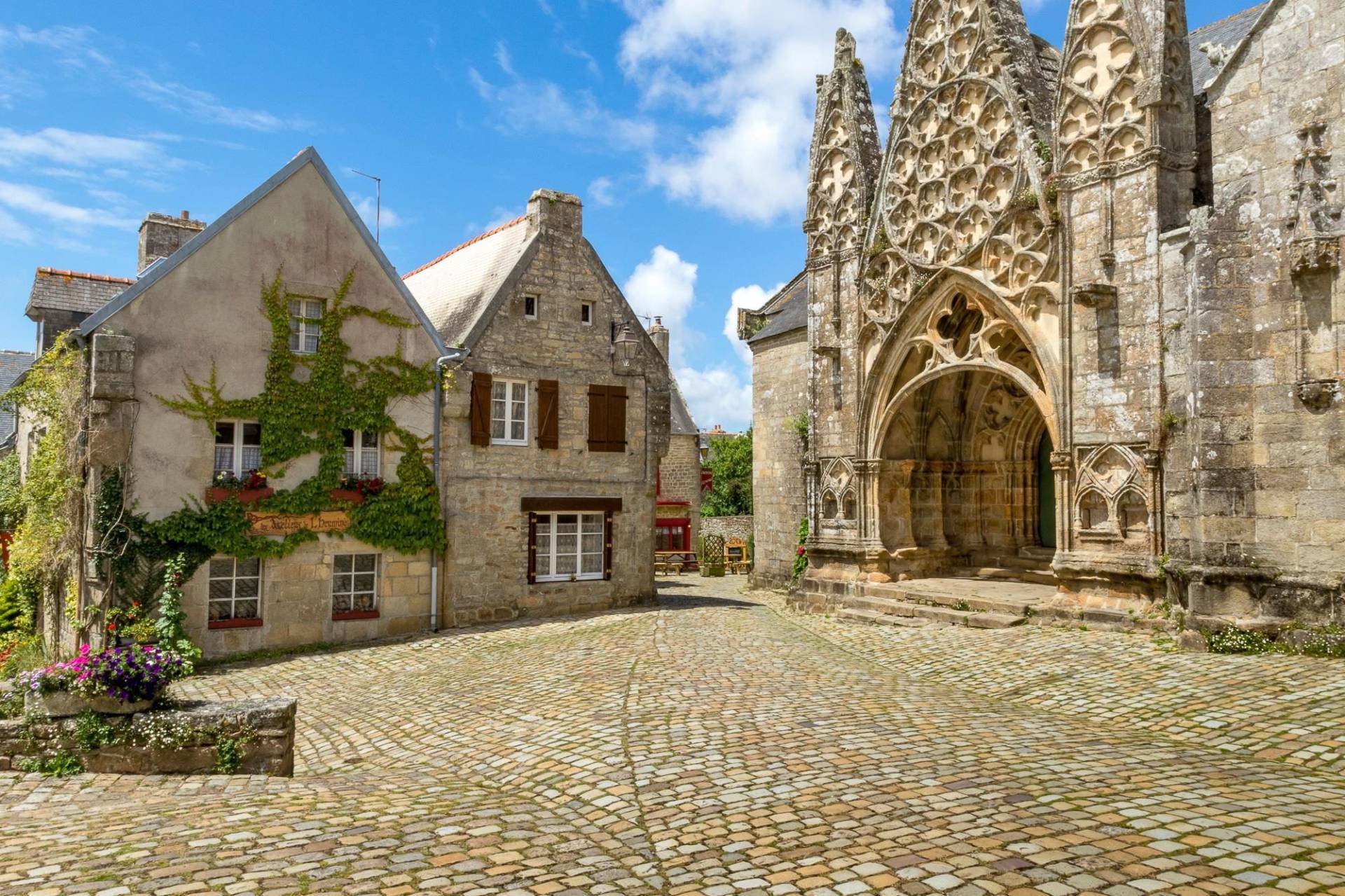 Point-Croix à 80 min de l'hôtel en voiture