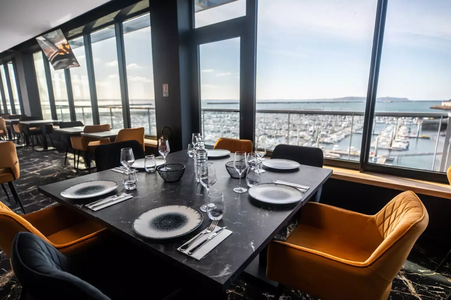 Bar et restaurant avec vue sur mer | La Croisette à Brest
